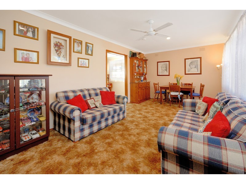 37 Wollybutt Road, Engadine NSW 2233