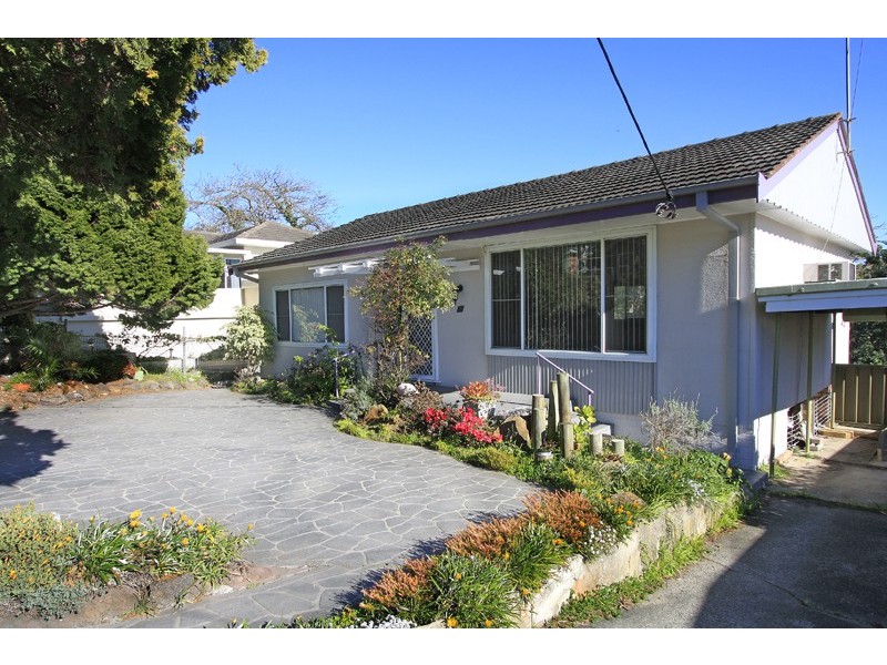 61 Caldarra Avenue, Engadine NSW 2233