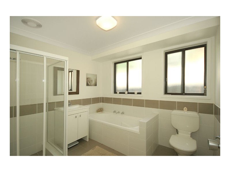 34 Rialto Place, Heathcote NSW 2233