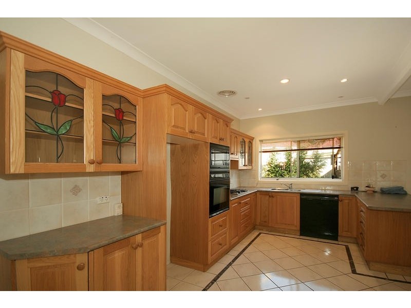 4 Eltham Place, Heathcote NSW 2233