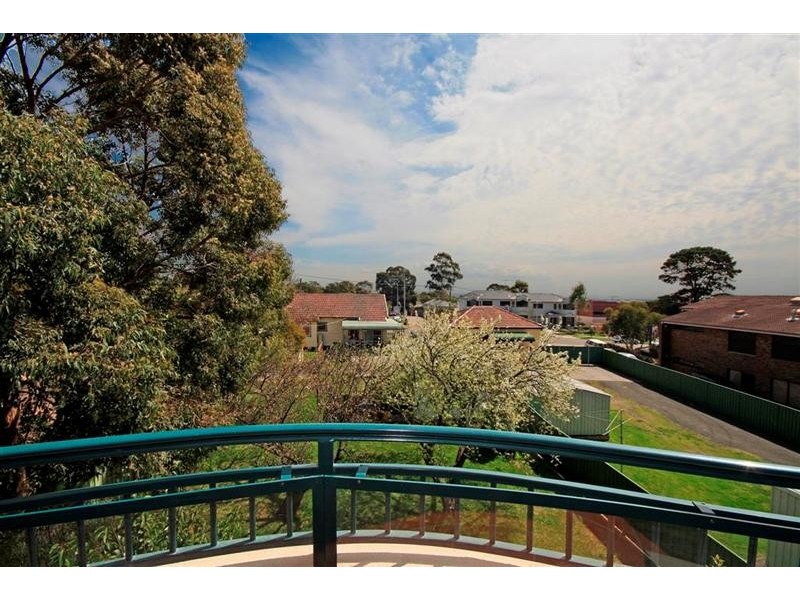 24/10 Toms Lane, Engadine NSW 2233