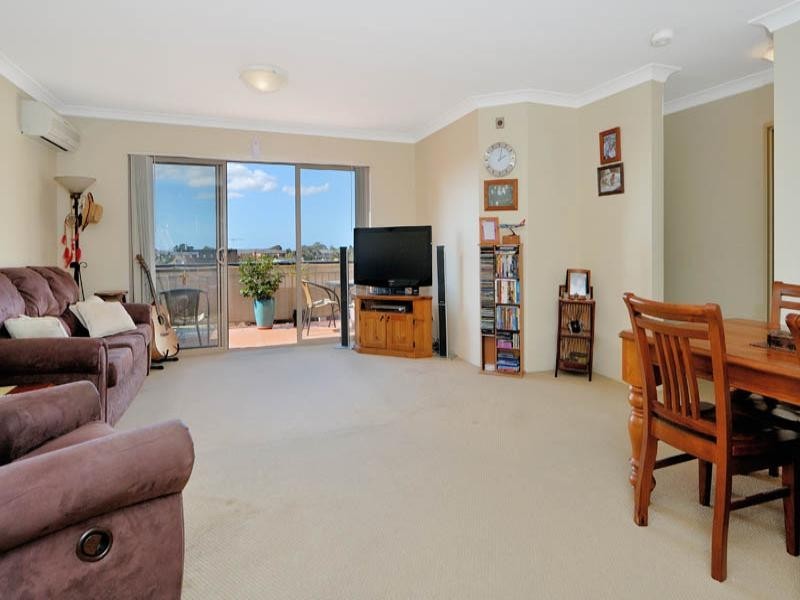 5/6 Preston Avenue, Engadine NSW 2233