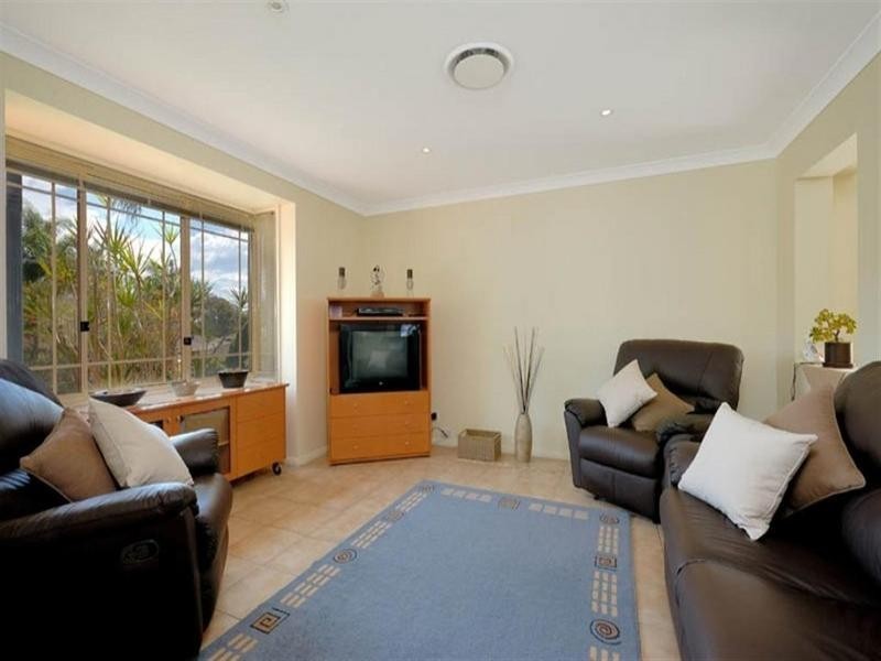 24 Rialto Place, Heathcote NSW 2233