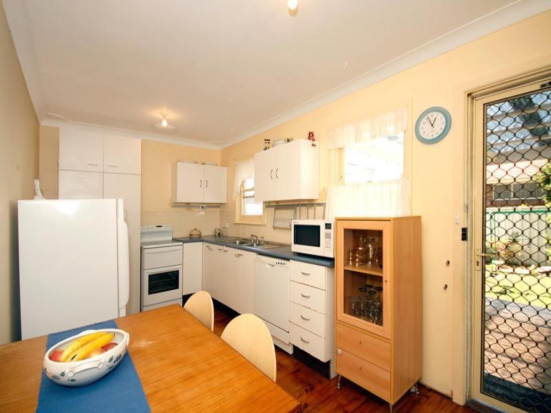 27 Myrtle Street, Loftus NSW 2232