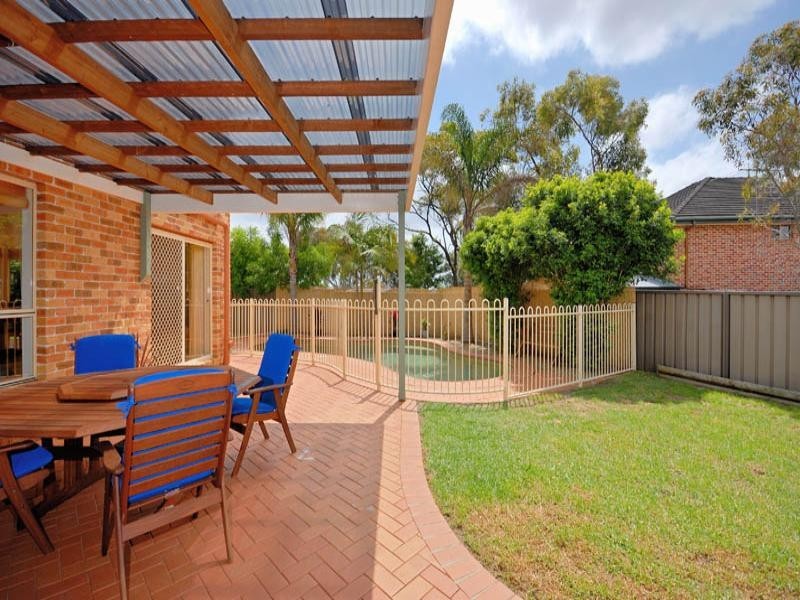 4 Weaver Place, Woronora Heights NSW 2233