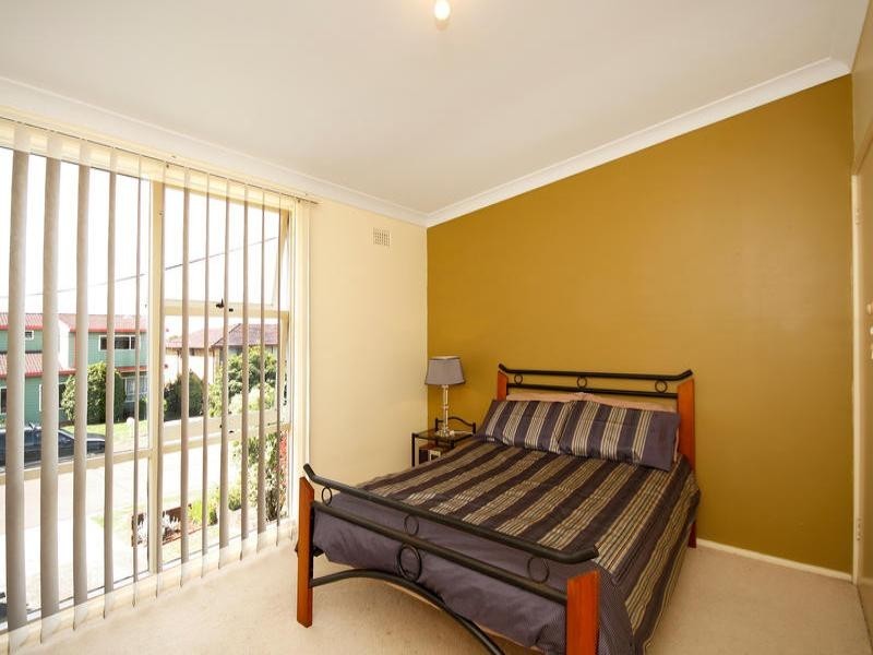 6 Parklands Avenue, Heathcote NSW 2233