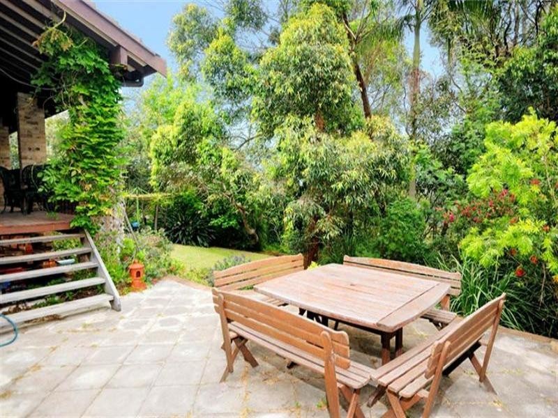 6 Coombah Place, Engadine NSW 2233