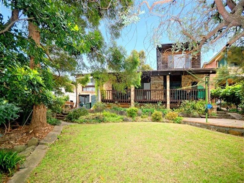 6 Coombah Place, Engadine NSW 2233