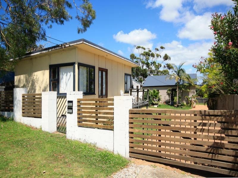 6 Mary Street, Bundeena NSW 2230