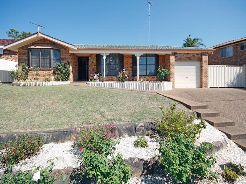 92 Albatross Circuit, Woronora Heights NSW 2233