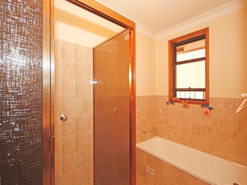 92 Albatross Circuit, Woronora Heights NSW 2233