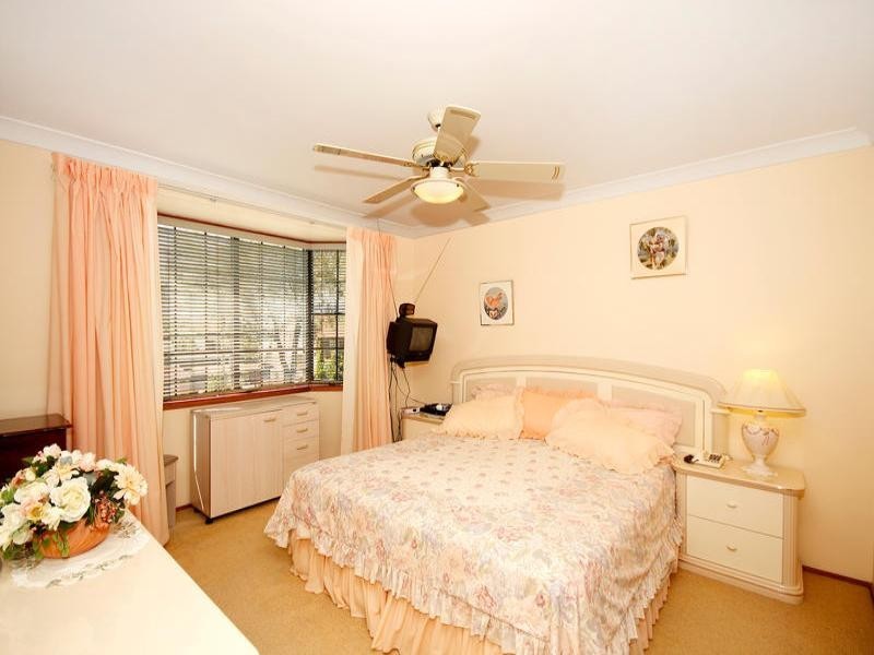 92 Albatross Circuit, Woronora Heights NSW 2233