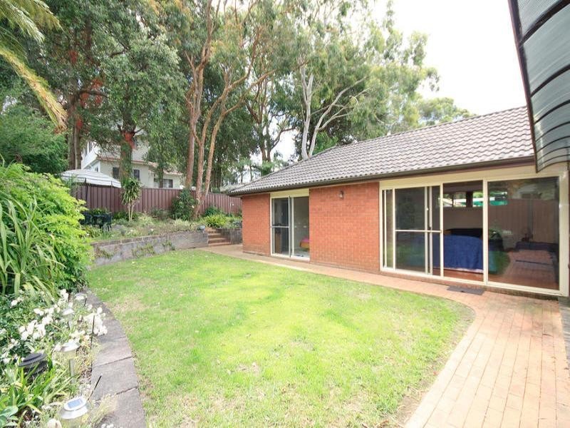 61 Parklands Avenue, Heathcote NSW 2233