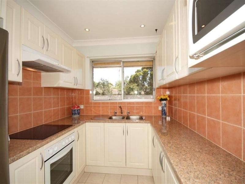 11/11-13 Curtis Street, Caringbah NSW 2229