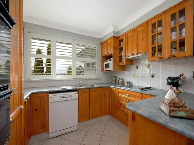 28 Leawarra Street, Engadine NSW 2233