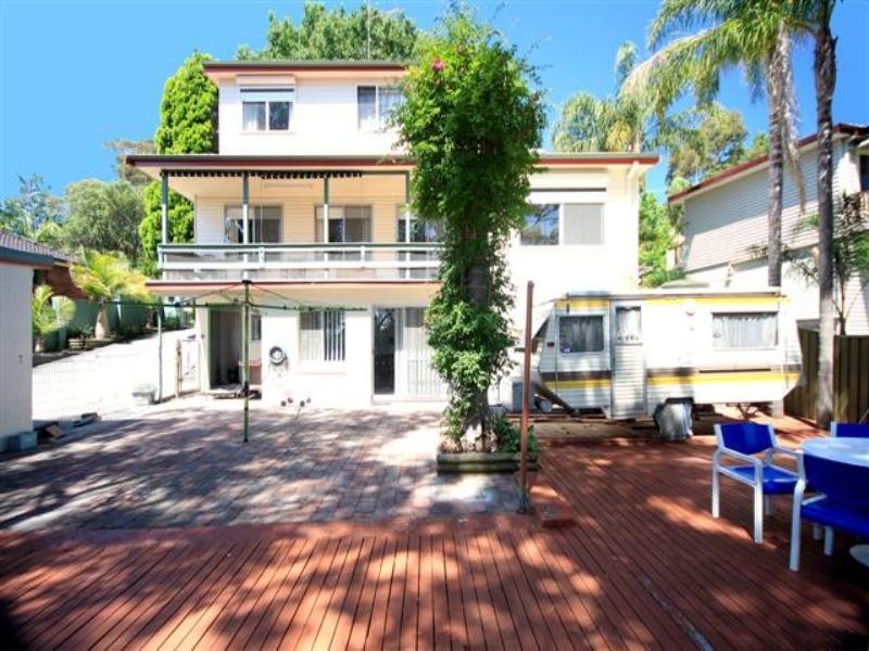18 Napier Street, Engadine NSW 2233