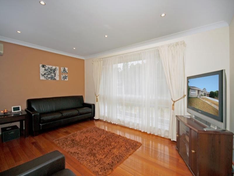 11 Rialto Place, Heathcote NSW 2233