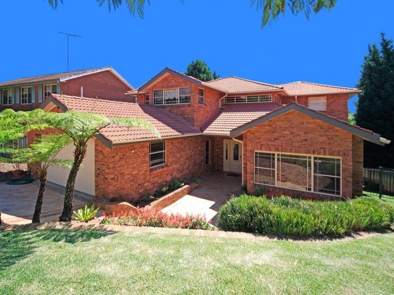 82 Willaroo Avenue, Woronora Heights NSW 2233