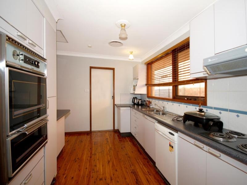 5 Bingara Drive, Sandy Point NSW 2172