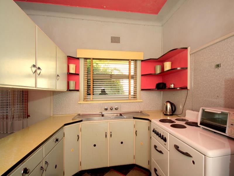 101 Anzac Avenue, Engadine NSW 2233