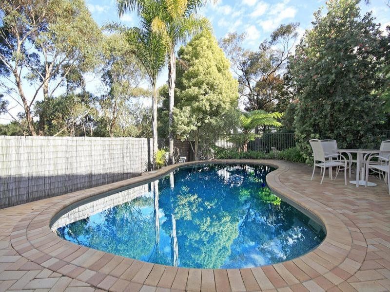 6 Jaeger Place, Woronora Heights NSW 2233