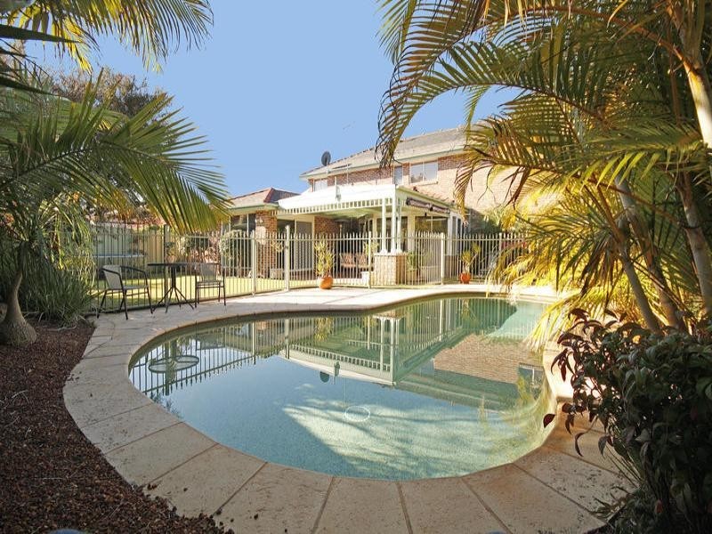 7 Pelican Place, Woronora Heights NSW 2233