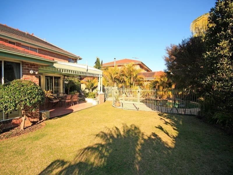 7 Pelican Place, Woronora Heights NSW 2233