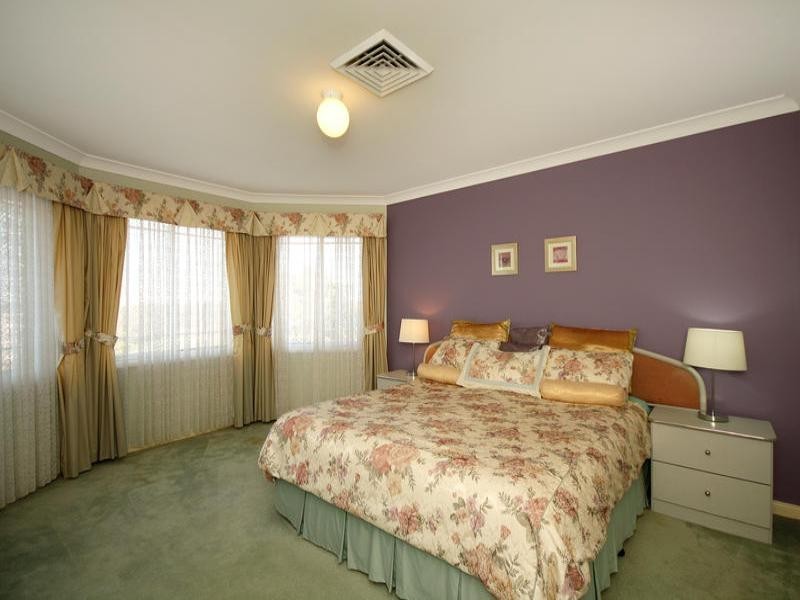 7 Pelican Place, Woronora Heights NSW 2233