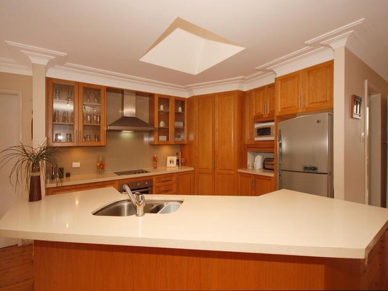 10 Mountain Street, Engadine NSW 2233