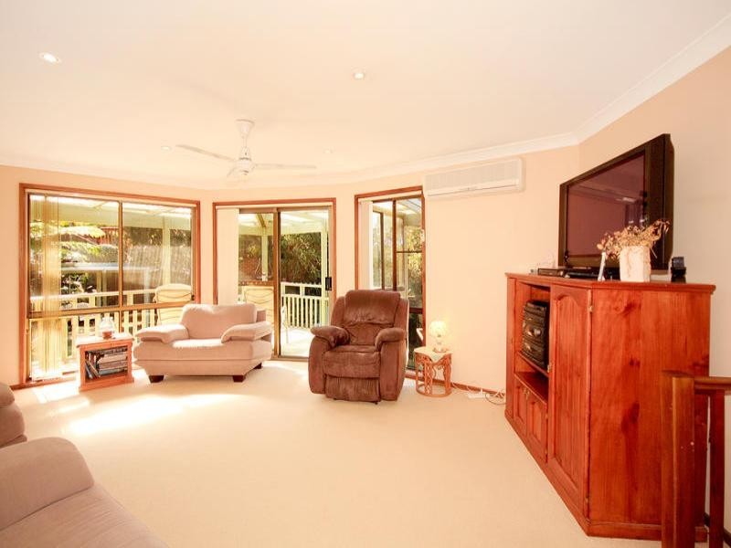 60 Spoonbill Avenue, Woronora Heights NSW 2233