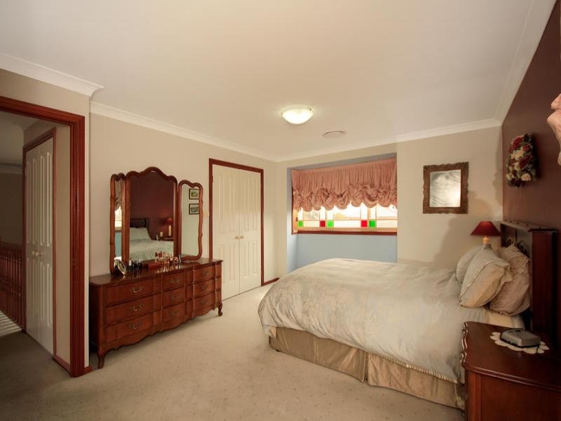 4 Willaroo Avenue, Woronora Heights NSW 2233