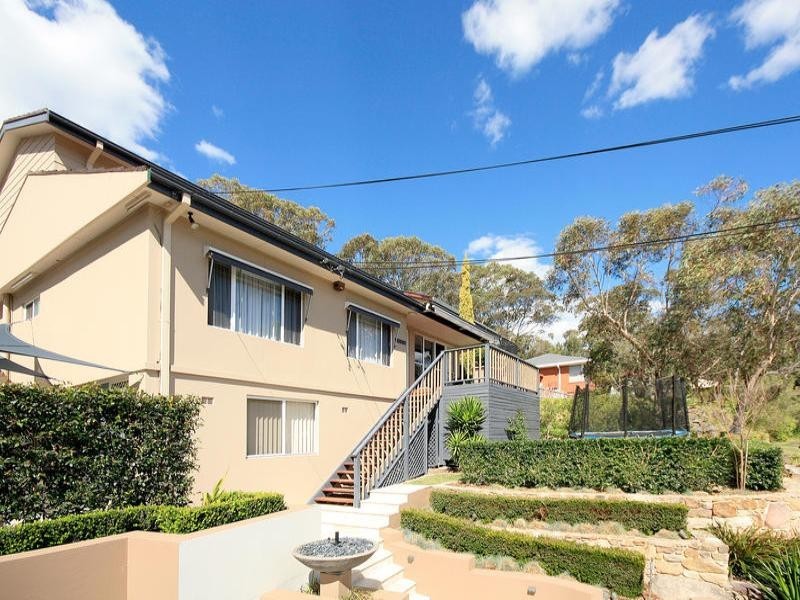 12 Electra Street, Heathcote NSW 2233