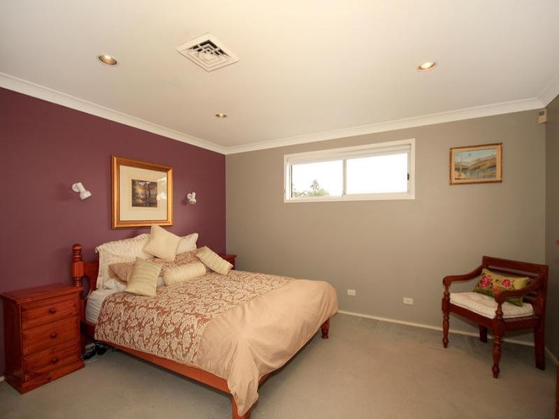 12 Electra Street, Heathcote NSW 2233