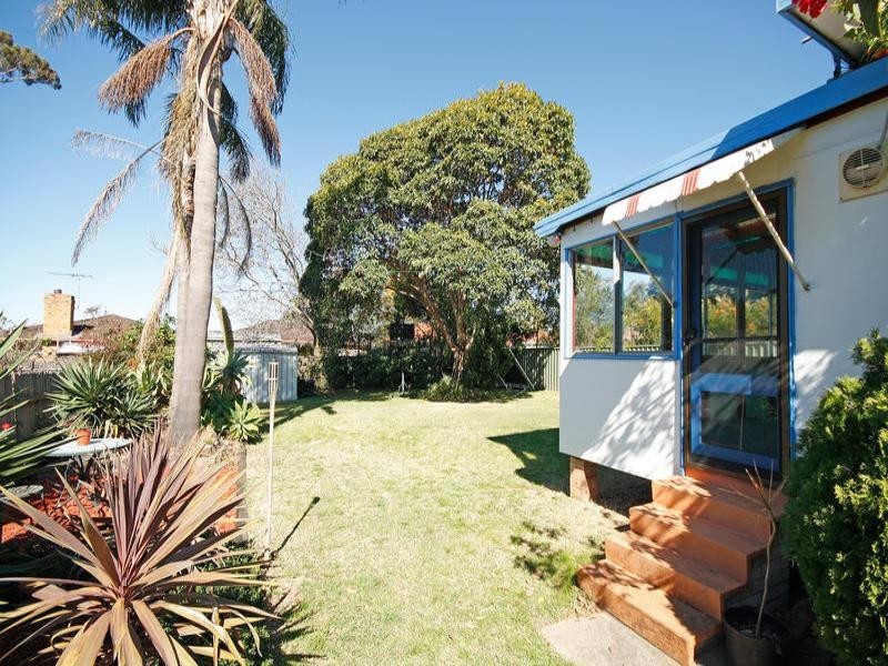 28 Cambrai Avenue, Engadine NSW 2233