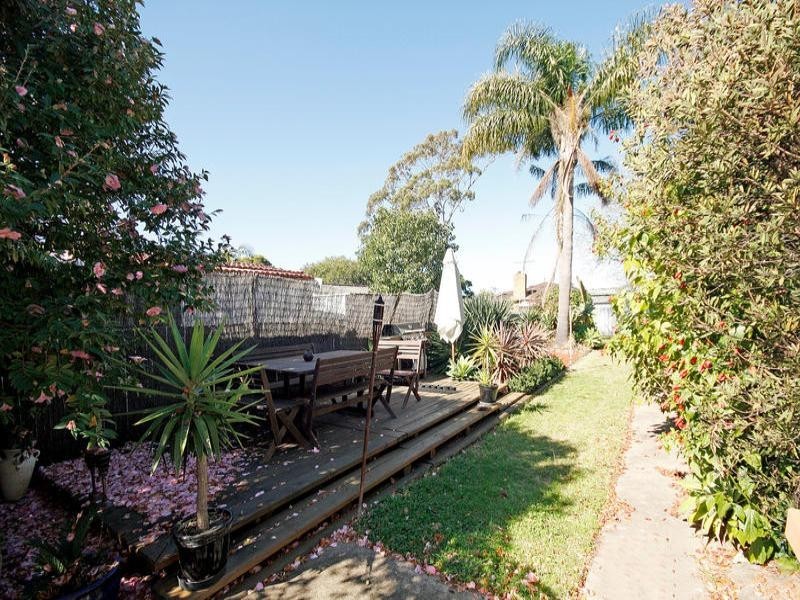 28 Cambrai Avenue, Engadine NSW 2233