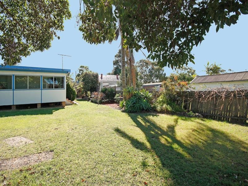 28 Cambrai Avenue, Engadine NSW 2233