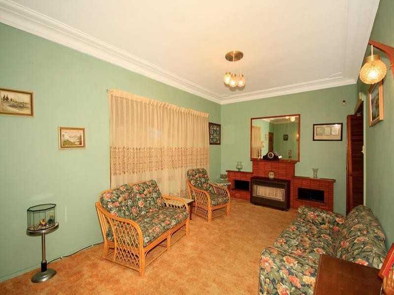 27 Mistletoe Street, Loftus NSW 2232