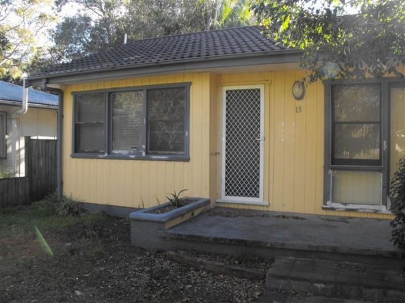 13 Liverpool Street, Bundeena NSW 2230