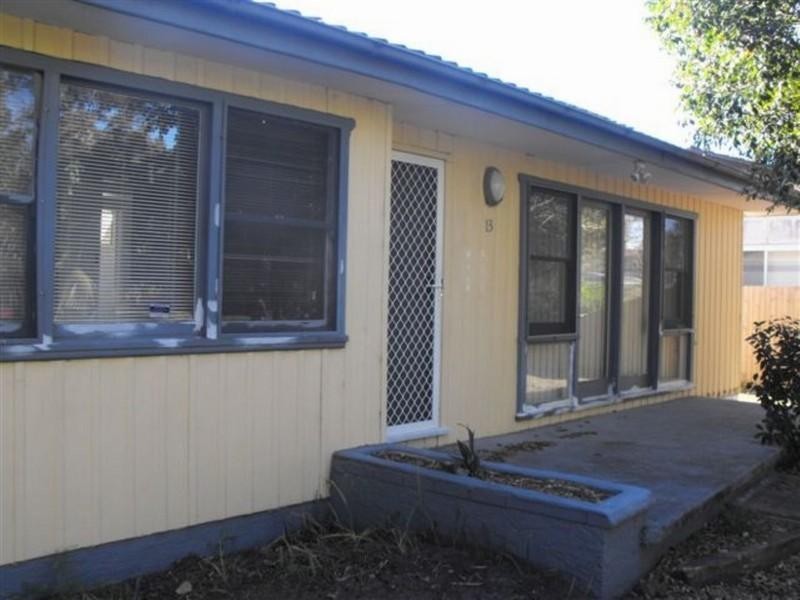 13 Liverpool Street, Bundeena NSW 2230