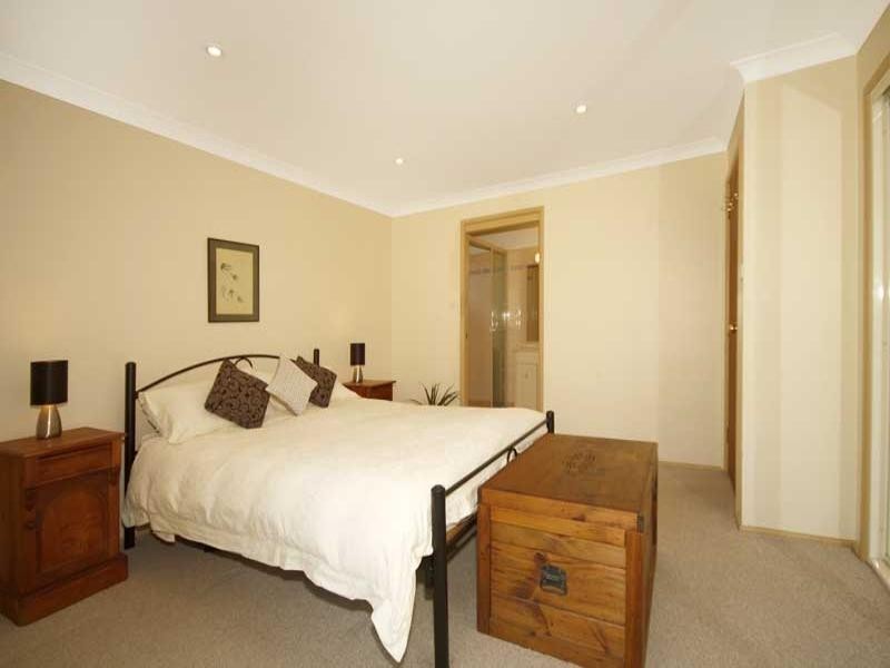 60 Kingswood Road, Engadine NSW 2233