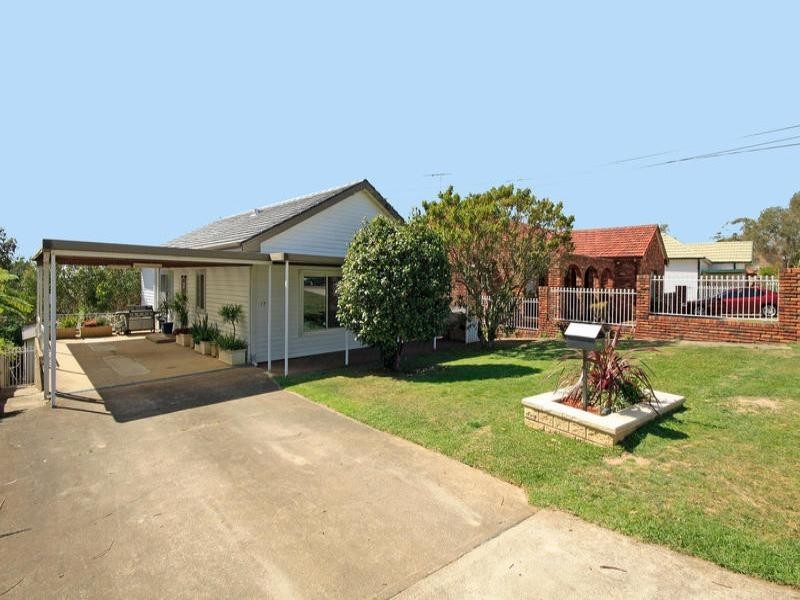 17 Mistletoe Street, Loftus NSW 2232