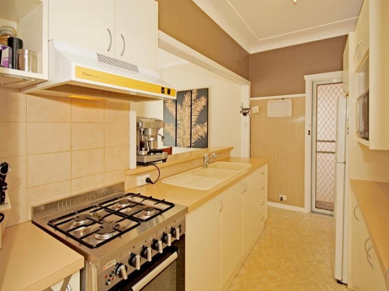 17 Mistletoe Street, Loftus NSW 2232