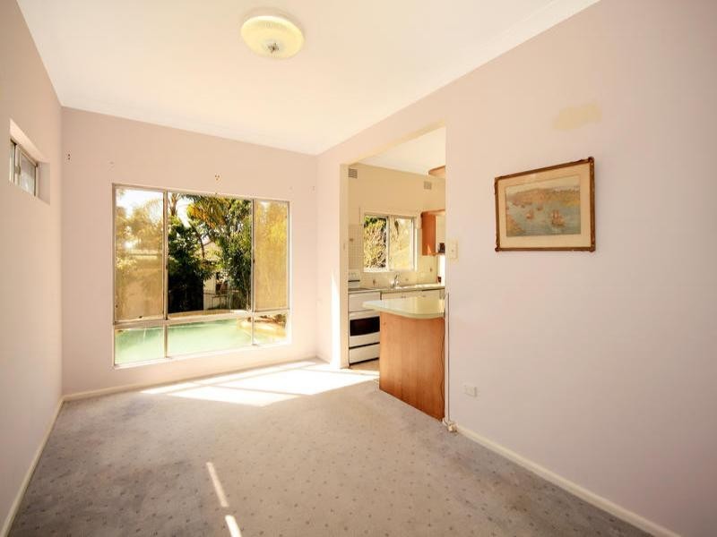 33 Bullecourt Avenue, Engadine NSW 2233