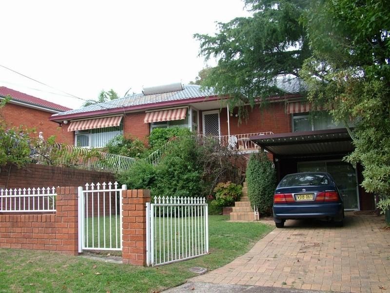 4 Lalor Crescent, Engadine NSW 2233