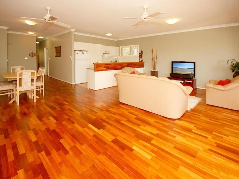 2 50 Pacific Crescent, Maianbar NSW 2230