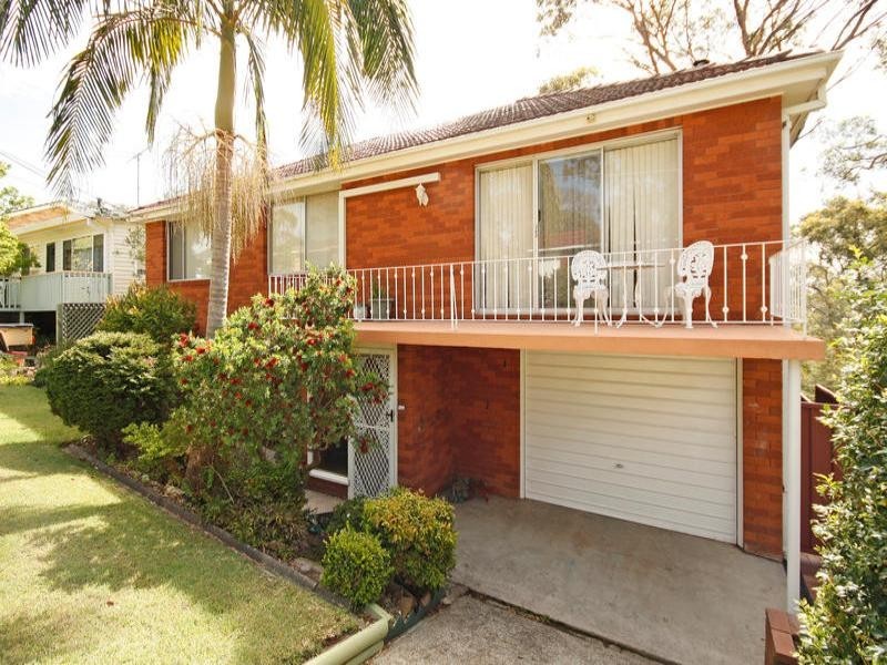 39 Lalor Crescent, Engadine NSW 2233