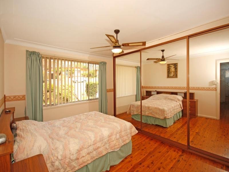 39 Lalor Crescent, Engadine NSW 2233