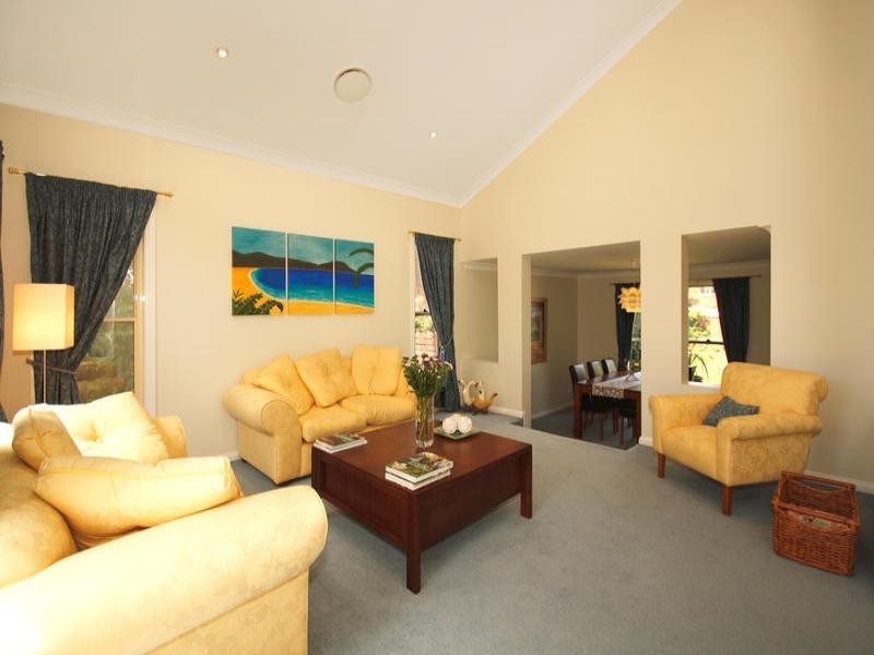 3 Weaver Place, Woronora Heights NSW 2233