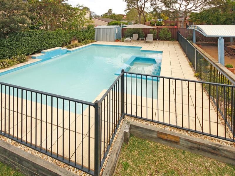 3 Weaver Place, Woronora Heights NSW 2233