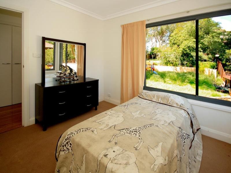 16 Gambier Avenue, Sandy Point NSW 2172